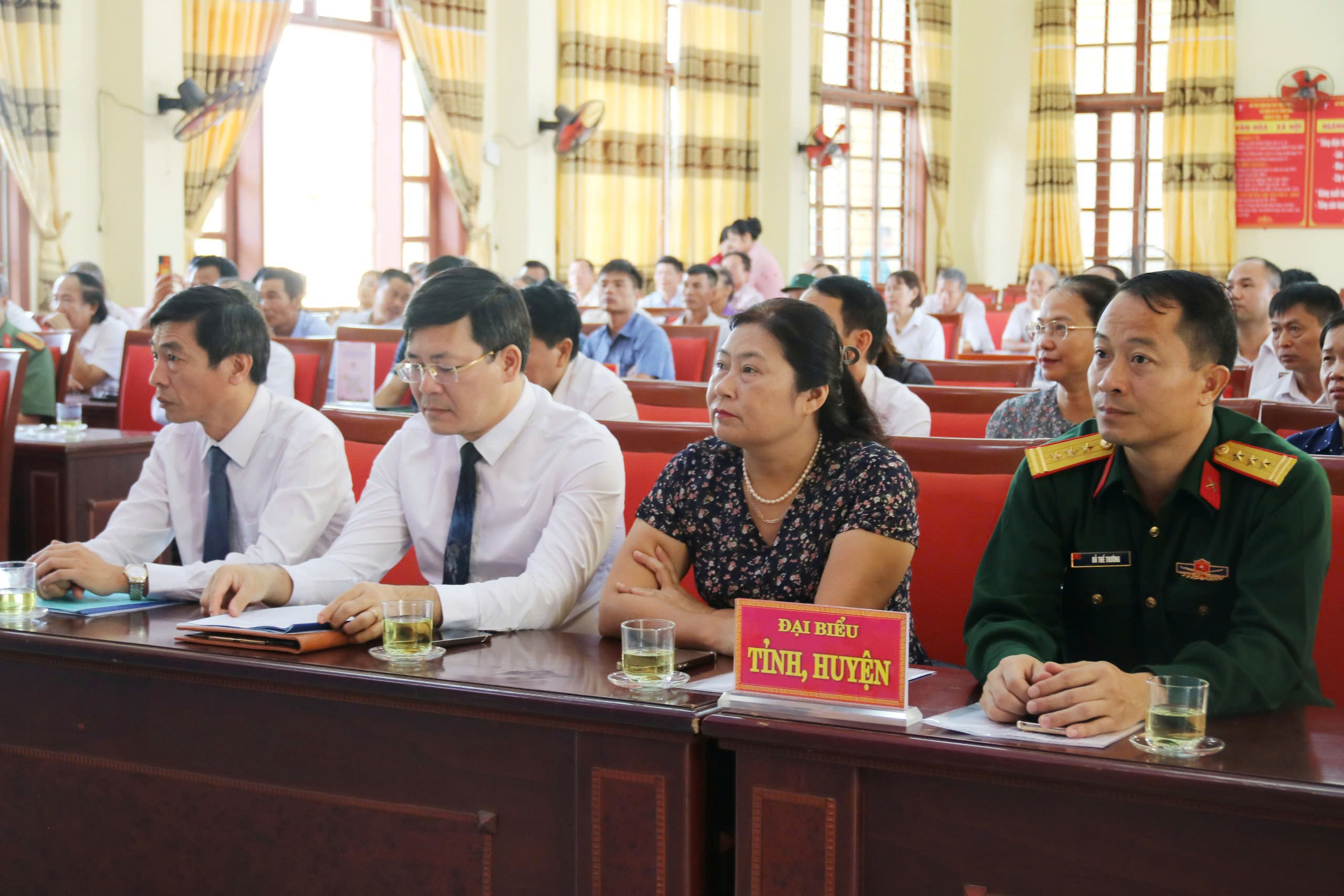 NTM ĐB VỀ DỰ.jpg