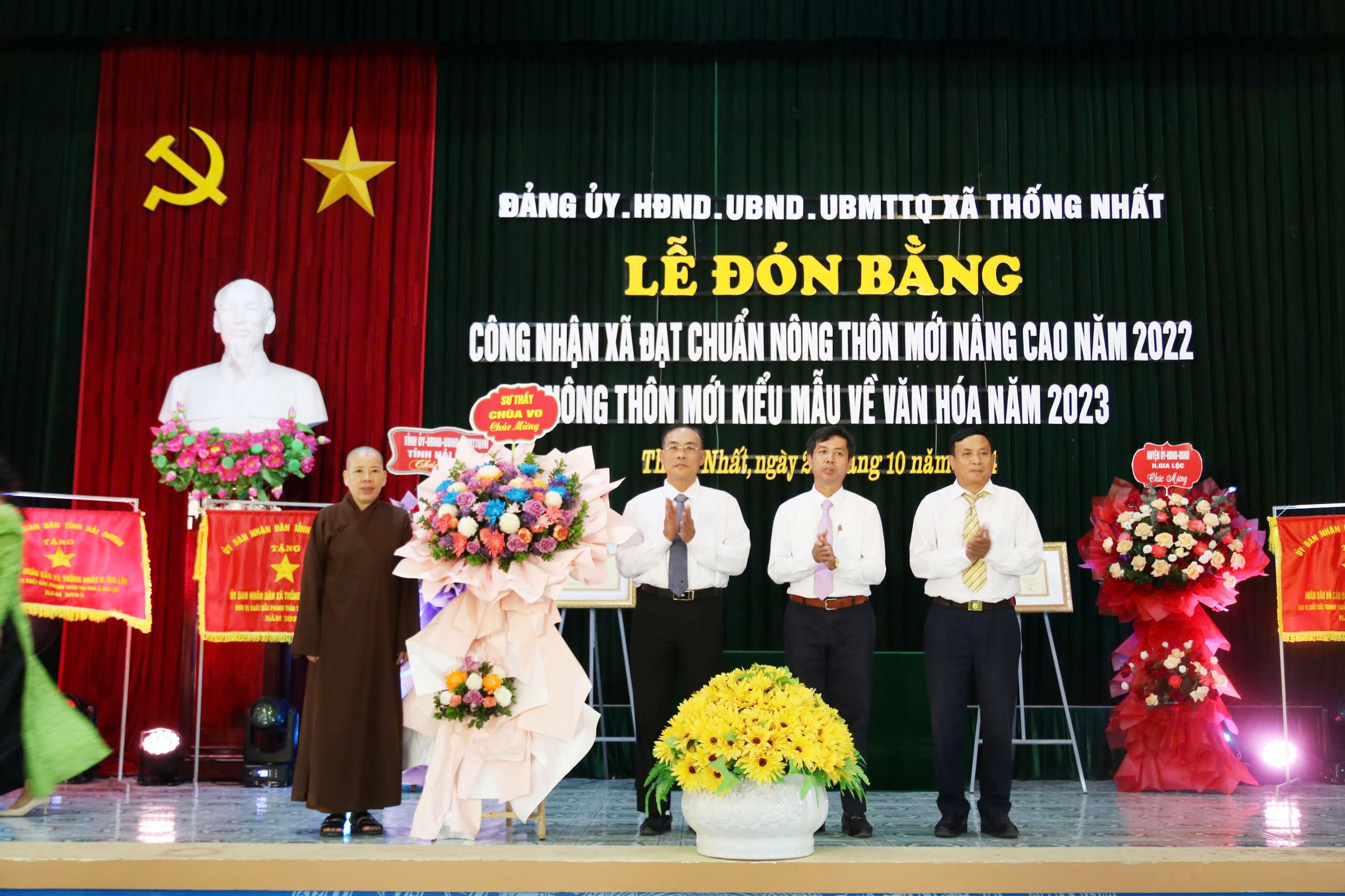 NTM CHÙA TH.jpg
